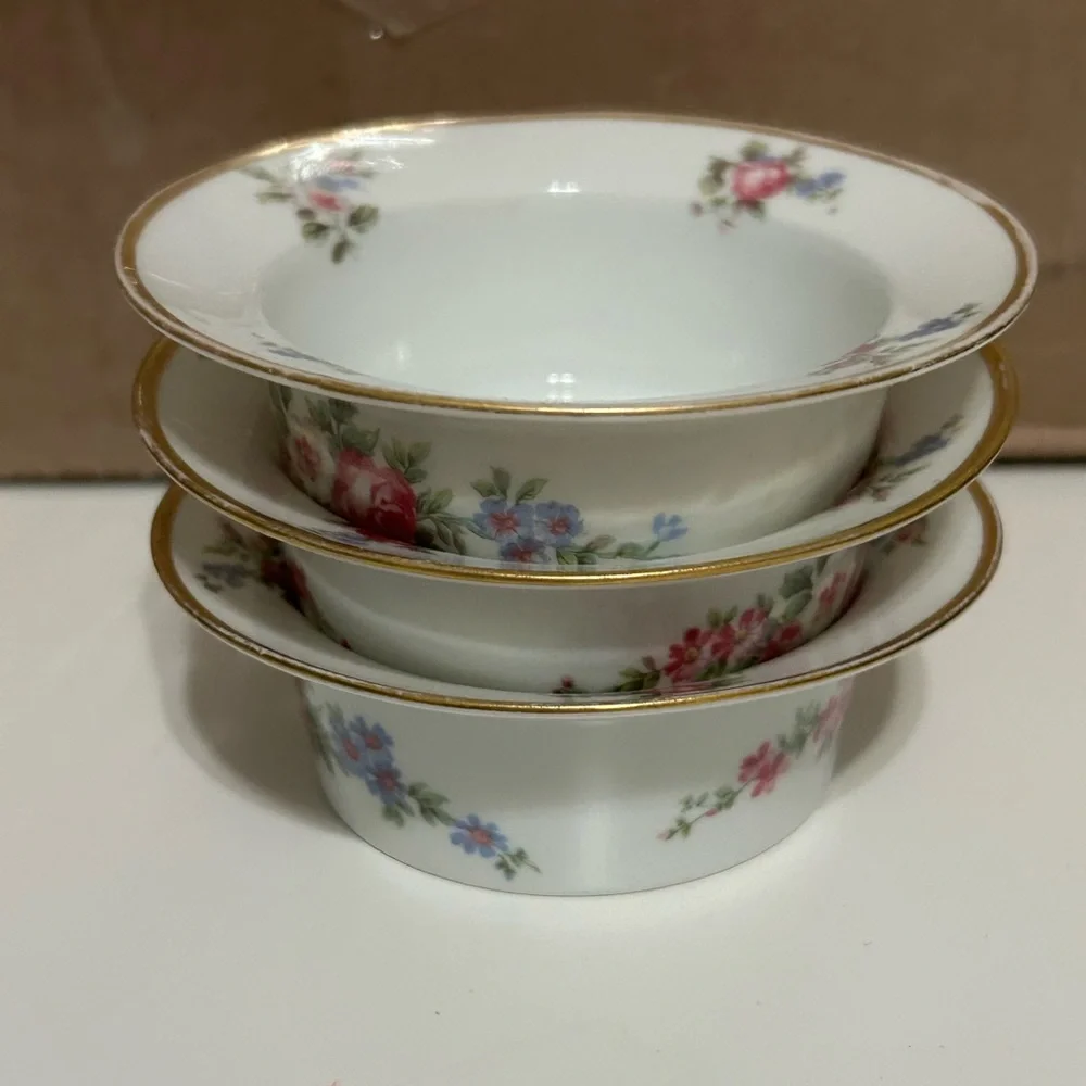 GDA Limoges Ramekin Bowls with Pink Rose Design and Gold Rim France